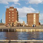 Ferienapartments am Krusespeicher Ferienapartments am Krusespeicher 2-18